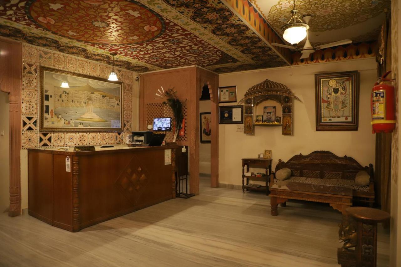 เทียร์ธ พาเลซ Hotel พุชการ์ ภายนอก รูปภาพ