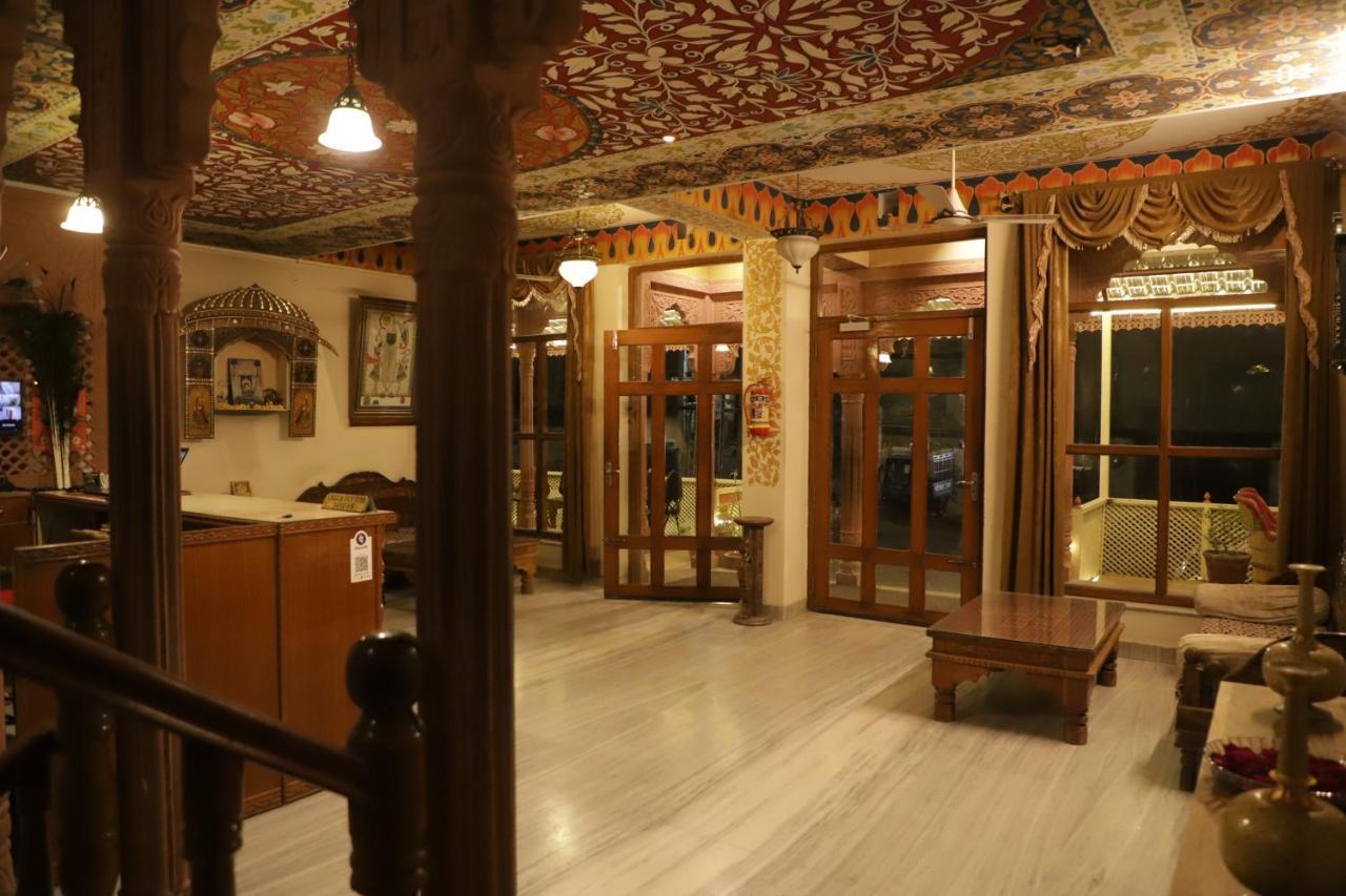 เทียร์ธ พาเลซ Hotel พุชการ์ ภายนอก รูปภาพ